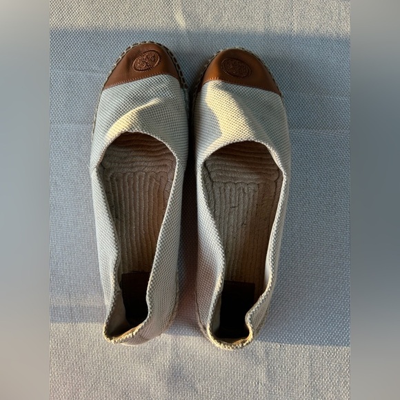 Tory Burch color block flats espadrilles size 10Tory Burch Tan Espadrilles - Picture 2 of 6